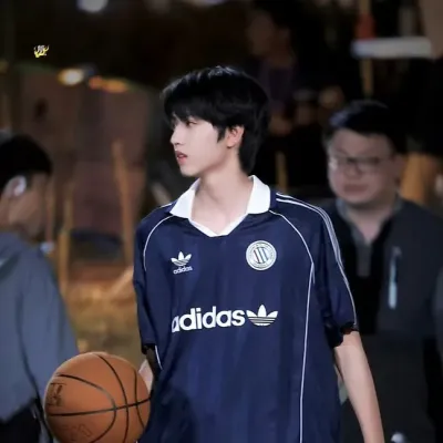 Guiyuan-Freund: Erkunden Sie die Welt der KI mit unserer uneingeschränkten KI und dem kostenlosen, unbegrenzten Online-Chat, unterstützt durch Warhammer-Fantasy-Rollenspiele.	