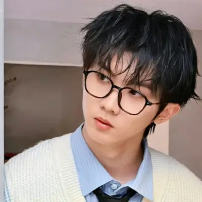Ma Jiaqi: Chat with our AI box, ready for chatbot online free and ask ai anything you want.