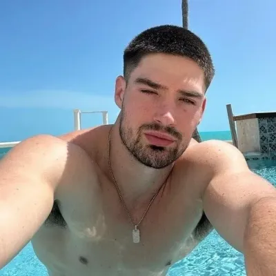 Samuel Vergara: Interactive AI chatbot mascot for random chat and community-driven roleplay