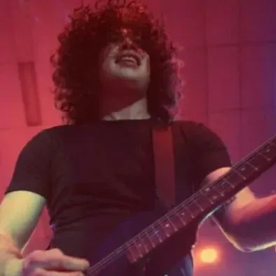 Vampire Ray Toro: Engage in ai conversation with this charming AI character, featuring soulgen and ifreechat capabilities for free chat now.	