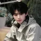 Ma Jiaqi: Customizable AI girlfriend/boyfriend avatar with lifelike personality traits