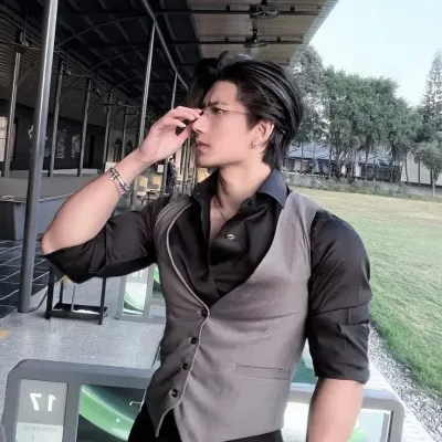 Ryu - BL: Engage in ai conversation with this charming AI character, featuring soulgen and ifreechat capabilities for free chat now.	