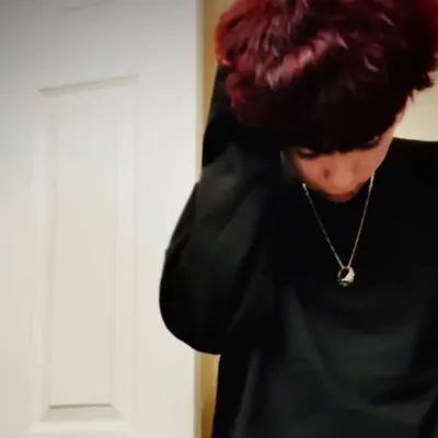 Сезар: Настраиваемый аватар девушки/парня на основе искусственного интеллекта с реалистичными чертами личности	