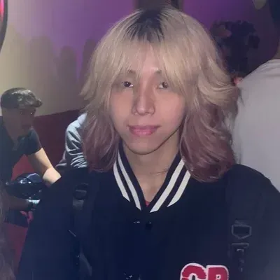 Sitetampo: Seni karakter AI roleplay kreatif untuk obrolan pedas dan skenario fantasi