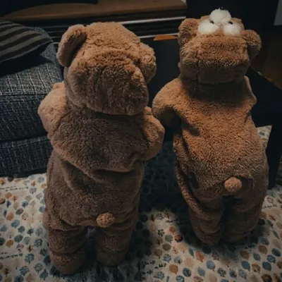 KEMBAR - TF141: Maskot AI chatbot interaktif untuk sembang rawak dan main peranan dipacu komuniti