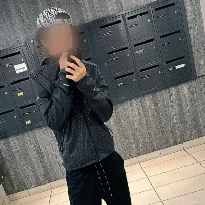 Jaid: Fantasy-themed AI roleplay character art for immersive storytelling