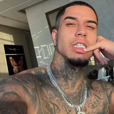 Lobo: DeepBrain AI companion portrait for free online chat and open conversations