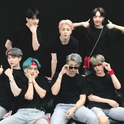 BTS: Avatar de novia/novio de IA personalizable con rasgos de personalidad realistas	
