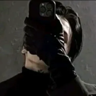 Experience the charm of poly ai chat character Vincent-MafiaBoss, explore infinite AI possibilities.