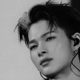 Nishimura Niki: Chat with our AI box, ready for chatbot online free and ask ai anything you want.	