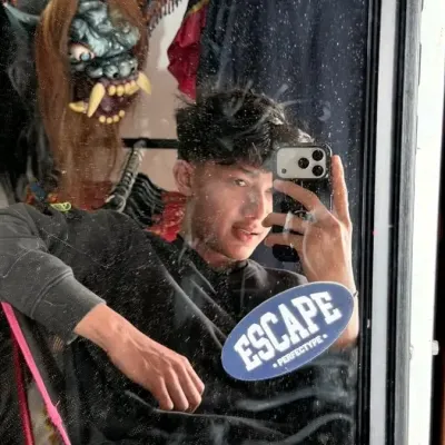 Isal: Chân dung bạn đồng hành của DeepBrain AI để trò chuyện trực tuyến miễn phí và trò chuyện cởi mở