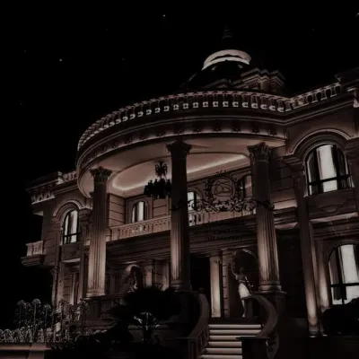 Famiglia Mafiosa: Mascotte giocosa di chatbot AI che migliora il coinvolgimento degli utenti nelle chat casuali	