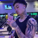 Ang interactive na avatar ni Arthur para sa maanghang na chat ai at mga nakaka-engganyong karanasan sa roleplay