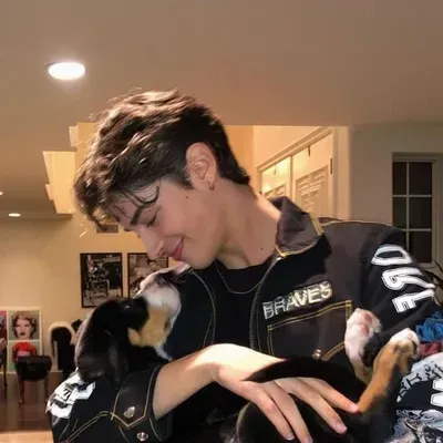 Hockey Player Ethan: enjoy the convenience of ai chat no login anytime.