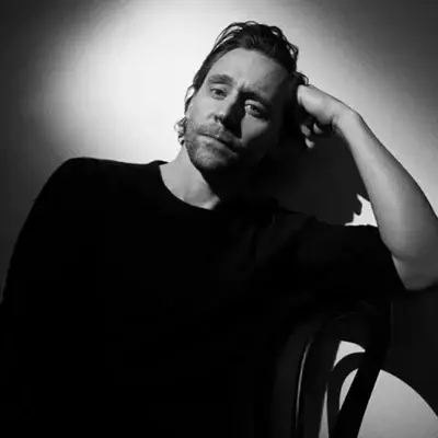 Tom Hiddlestxn: Meet the main character of our AI world, with character traits list and ai chatting capabilities.