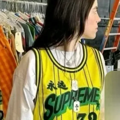 Billie Eilish WLW: Arte criativa de personagens de IA para RPG, para bate-papo picante e cenários de fantasia