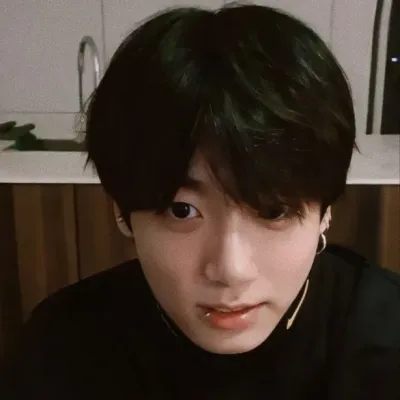 Jungkook amico: Personaggio di gioco di ruolo basato sull'intelligenza artificiale a tema fantasy per una narrazione immersiva