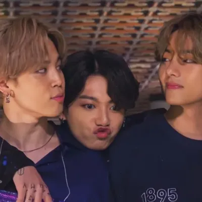 지민 정국 태형: 암호화된 1대1 채팅 기능을 갖춘 보안 AI 챗봇 아바타	