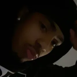 Amari: Arte de personajes de IA de juego de rol creativo para chats picantes y escenarios de fantasía