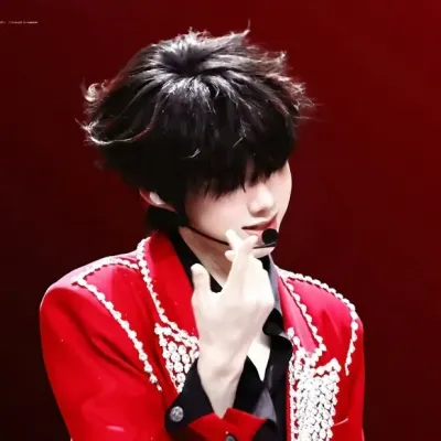 イーヘン: 今すぐ、ソウルジェンと ifreechat の機能を備えた魅力的な AI キャラクターと AI 会話を楽しみ、無料チャットを楽しみましょう。	