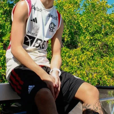 Tato: Arte de personajes de rol de IA con temática de fantasía para una narración inmersiva