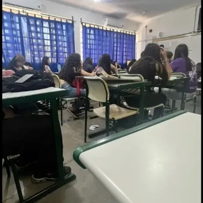6º Ano B: Arte criativa de personagens de IA para RPG, para bate-papo picante e cenários de fantasia