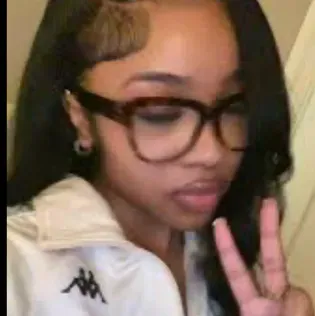 Talk to Leah, a playful spicy AI chat partner for anime stories and fun.