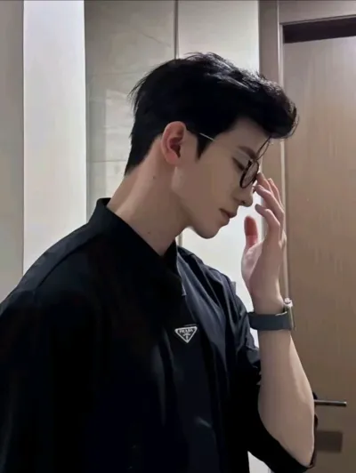 Devrian: ideal for deep roleplay with ai chat no filter mode.