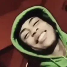 ケイ・フロック: 無料のオンラインチャットとオープンな会話のための DeepBrain AI コンパニオン ポートレート