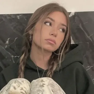 Unlock the Magic of Character AI Old: Experience Timeless Talks with Our Intelligent Virtual Assistant Ava