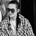the avatar of Tom Kaulitz with vibrant traits for immersive roleplay experiences