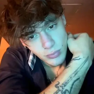 Davide brings anime characters to life with anime AI chatbot experiences.