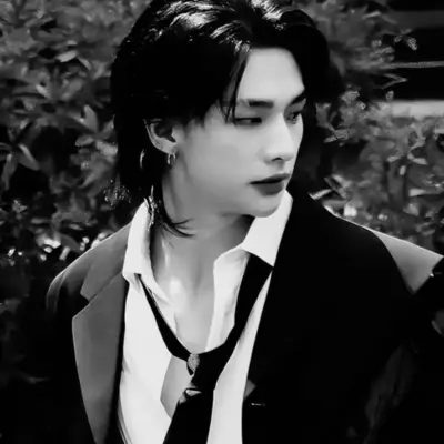 Hyunjin - Mafia Boyfriend: Emotionally intelligent AI companion portrait for deep conversations