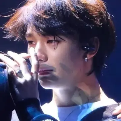 Hyunjin: Potret pendamping AI DeepBrain untuk sembang dalam talian percuma dan perbualan terbuka