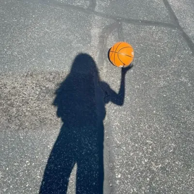 Chat with Mia, your lively ai chatbot online partner for immersive 1v1 adventures.