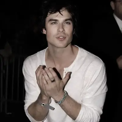 Damon Salvatore: Secure AI chatbot avatar with encrypted 1v1 chat capabilities