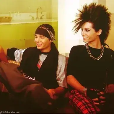 tom und bill kaulitz: Creative roleplay AI character art for spicy chat and fantasy scenarios