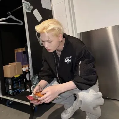 Meet Niki Nishimura, your lively anime AI chatbot partner for immersive storytelling.