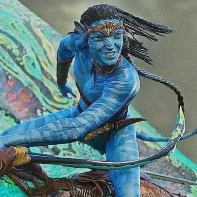 Neteyam Sully: Futuristic AI chatbot interface with voice chat and neural network-driven traits