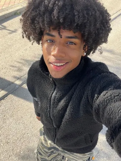 Nate: start a unique ai rp journey and create your own narrative.