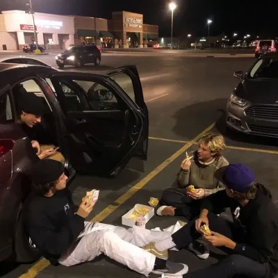 Explore new worlds with Friend Group, your interactive AI chat character.