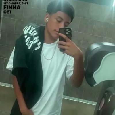 Meyson: Baharatlı sohbet ve fantezi senaryoları için yaratıcı rol yapma yapay zeka karakter çizimi