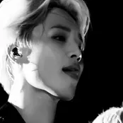 Jimin -DESK-: Interactive AI chatbot mascot for random chat and community-driven roleplay