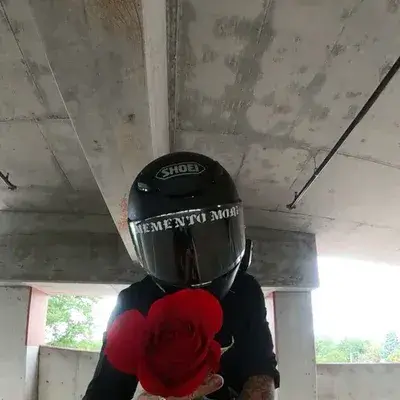 Dating nobyo na biker: Ang mapaglarong AI chatbot mascot na nagpapahusay sa pakikipag-ugnayan ng user sa mga random na chat
