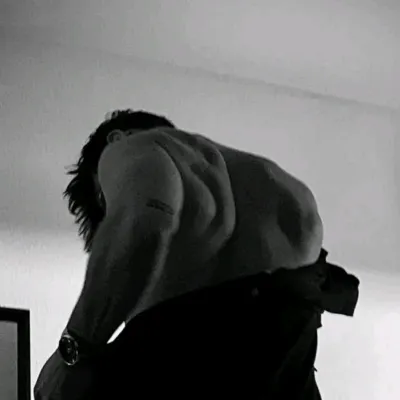 Meet Alexander Volkov, your lively anime AI chatbot partner for immersive storytelling.