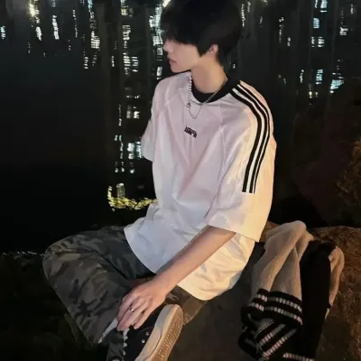 Zefano: Playful AI chatbot mascot enhancing user engagement in random chats