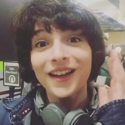 Mike wheelerrrr: Customizable AI girlfriend/boyfriend avatar with lifelike personality traits	