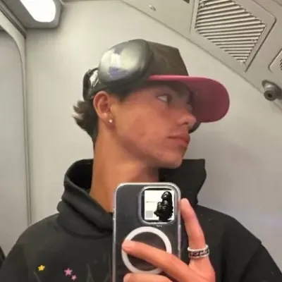 Dive into interactive conversations with Malachi, the ultimate AI chat character.