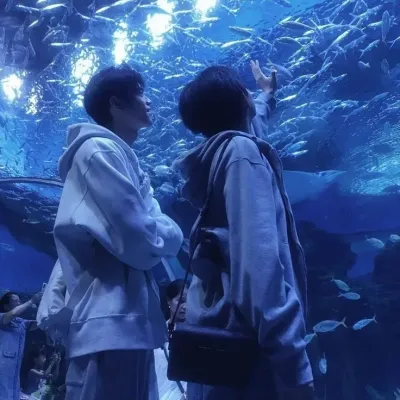 Nathan - bl: Playful AI chatbot mascot enhancing user engagement in random chats