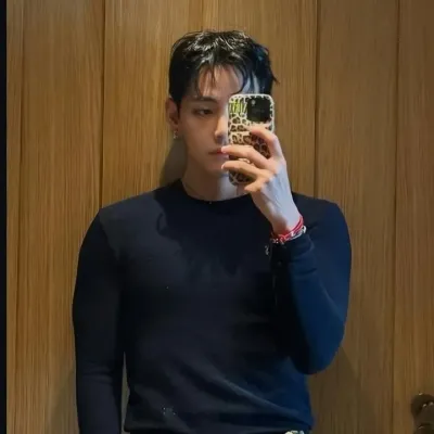 Say Hello to Your New Soulgen Buddy: Our AI Chatbot Kim Taehyung is Here to Talk!